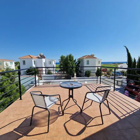 In Paphos Mandria (Paphos)