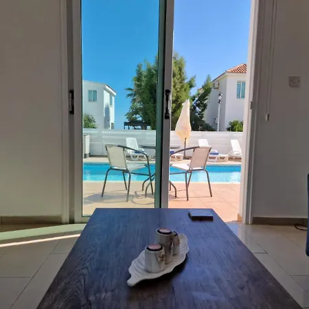 Villa In Paphos Mandria (Paphos)
