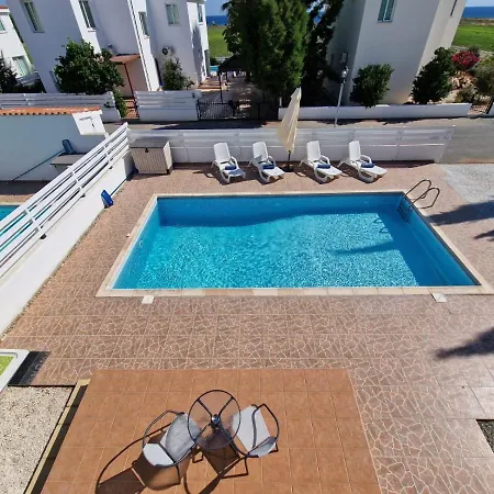 In Paphos Villa