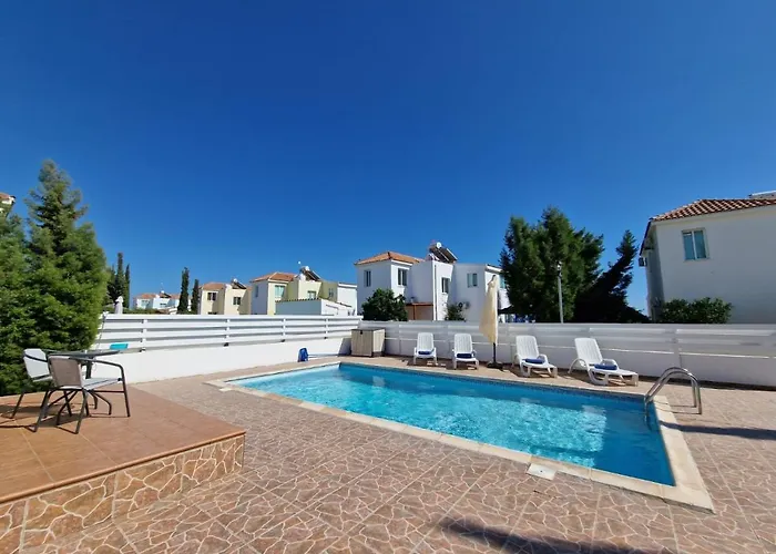 ヴィラ In Paphos *